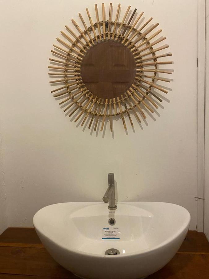Lexias Hostel And Workspace - Siargao Catangnan Exteriör bild